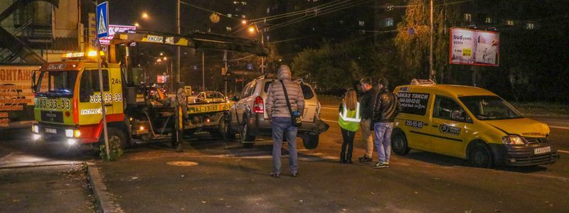 В Киеве в ДТП на Лобановского пострадали двое детей