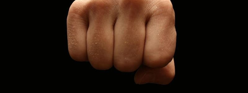 В Киеве из-за 300 гривен избили 80-летнюю старушку