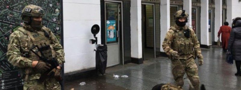 Россиянин под видом сотрудника Нацполиции приехал в Киев с гранатами и коктейлями Молотова