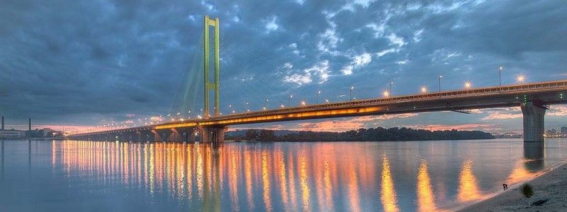 На выходных спрогнозировали пробки на Южном мосту и Столичном шоссе