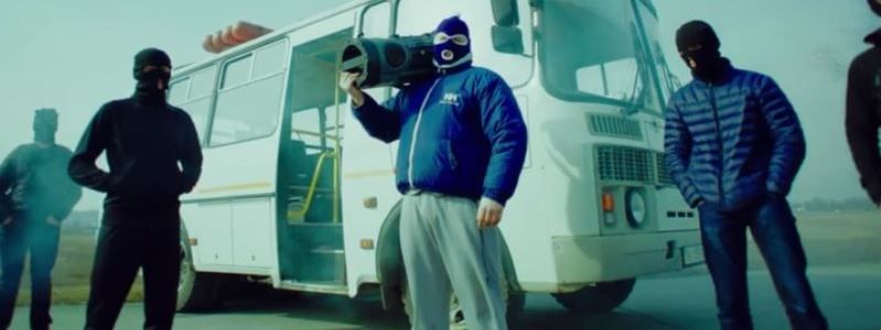 В Киеве отменили последние концерты "Грибов": что делать с билетами