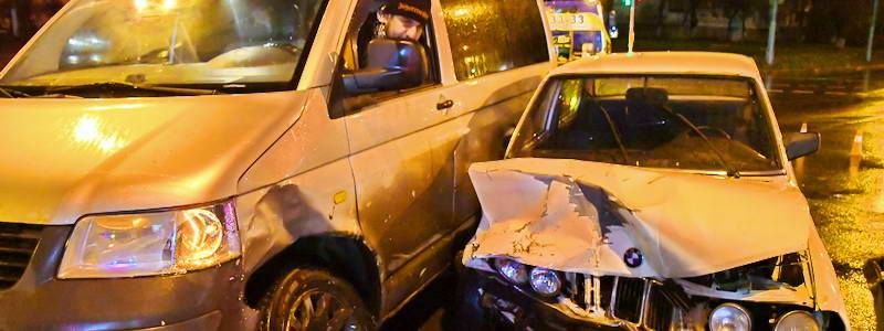 ДТП на Соломенской: шутки и смех вместо мата и ругани