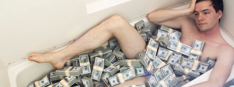 Кому в Киеве платят больше всех и на какие профессии спрос