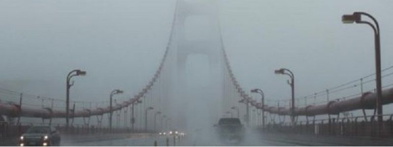 В Киеве ожидается сильный туман: видимость на дорогах ограничена