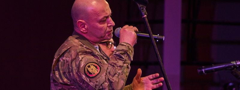 Ко Дню ВСУ в Киеве презентовали альбом фронтовых песен