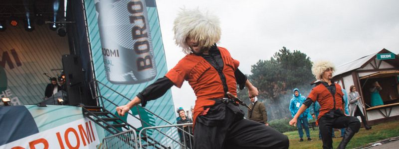 В Киеве на Borjomi fest грузины выводили жителей столицы из онлайна