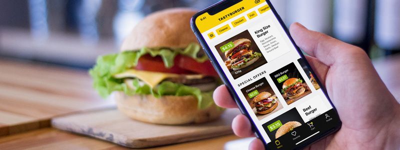 ТОП сервисов доставки еды в Киеве: где заказать на дом блюда из ресторанов и продукты питания