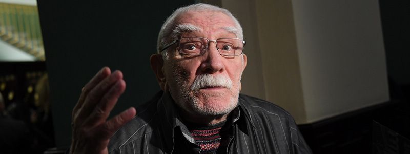 Трагедия в Греции, госпитализация Армена Джигарханяна и 60 килограмм конопли под Черкассами: ТОП новостей дня