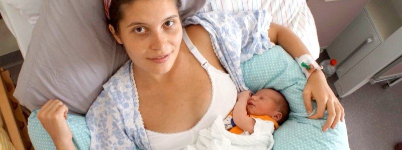 Наскільки небезпечно народжувати в домашніх умовах: плюси та мінуси пологів