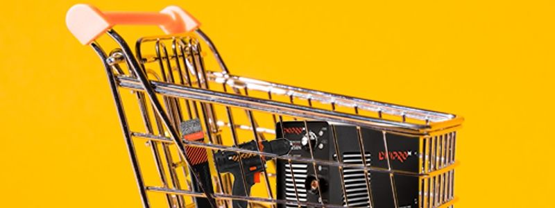 Где в Киеве развлечься на День Холостяка и Всемирного шопинга