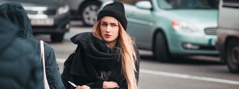 Столица в лицах: как жители Киева мерзнут в субботний день