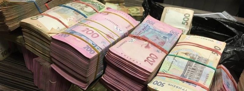 В Киеве сотрудник Минобразования заработал на студентах почти 2 миллиона гривен