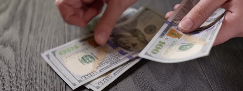 Сколько иностранцы тратят за день в Киеве