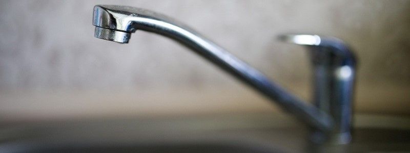 В Киеве на 13 улицах пропала холодная вода: где и почему