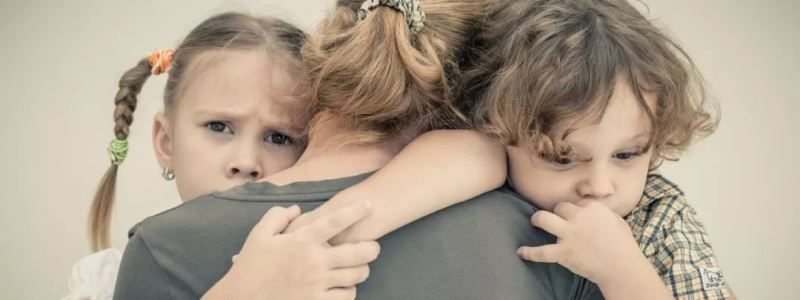 Как рассказать детям о военном положении и стоит ли вообще это делать