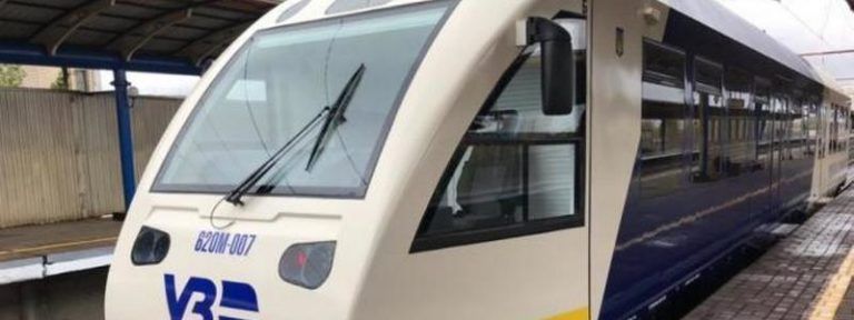 Экспресс в аэропорт "Борисполь" сломался на второй день работы