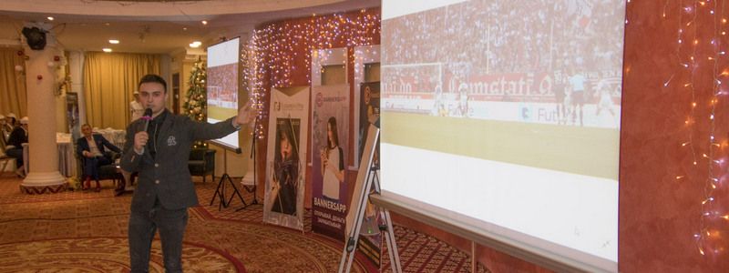 В Киеве презентовали новую соцсеть FutureNet и показали, как заработать на разблокировке своего телефона