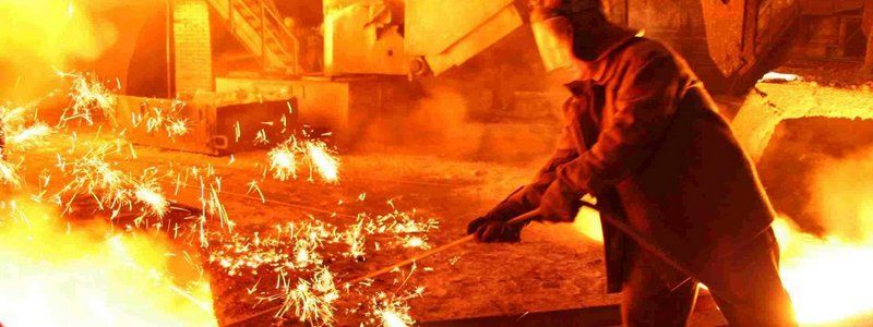 Какие профессии самые опасные в Украине и сколько за них платят