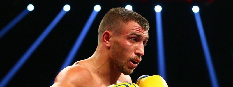 Ломаченко уверенно победил Педрасу и объединил пояса WBA и WBO