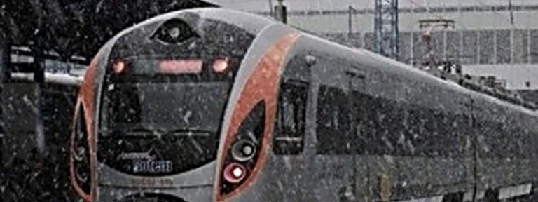 «Укрзалізниця» открыла продажу билетов на пять дополнительных рейсов к Новому году