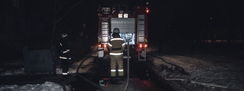 В Оболонском районе Киева на 16 этаже вспыхнула квартира молодой пары