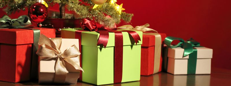 В метро Киева можно будет бесплатно упаковать подарки: узнай на каких станциях