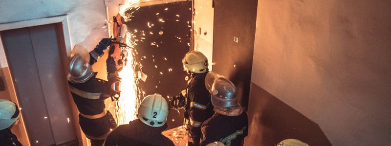 На Новый год спасатели перешли в усиленный режим и готовят авиацию