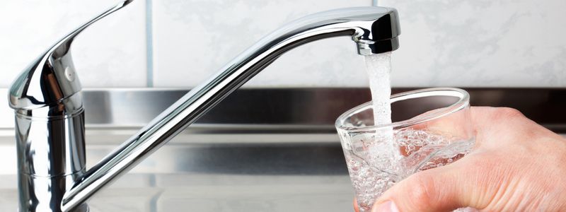 В Киеве начнут обеззараживать воду без использования хлора