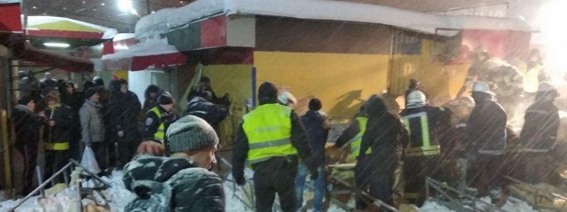 Обвал крыши в торговом павильоне в Харькове: все, что известно