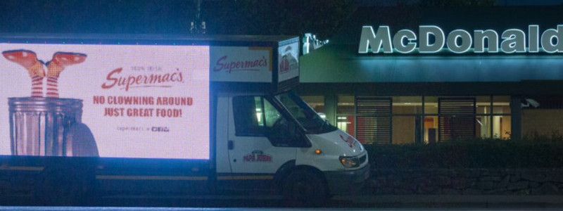 McDonald's потерял Big Mac, "самая одинокая жаба" нашла пару и бесплатные визы в Таиланд для украинцев: ТОП новостей дня