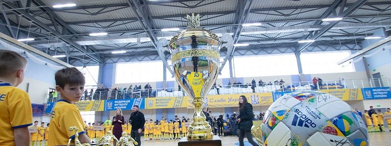 Паркет по стандартам NBA, профессиональные стадионы и другие чудеса в малых городах и селах