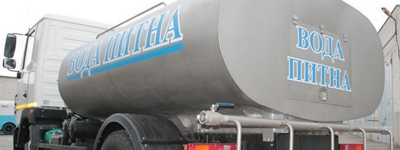 В Киеве на Крещение святую воду будут разливать из цистерн: где и когда