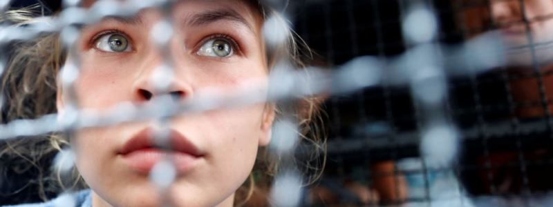 Переход Ракицкого в "Зенит", столкновение двух СУ-34 в России и задержание Насти Рыбки: ТОП новостей дня