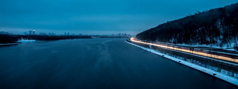 Как Киев встретил рассвет во время лунного затмения