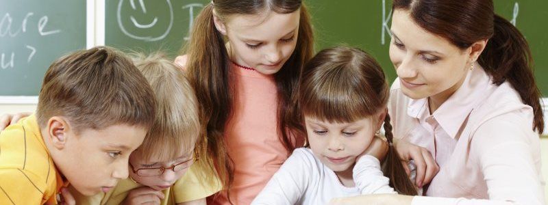 У Києві вчителька разом із школярами презентує україномовний реп