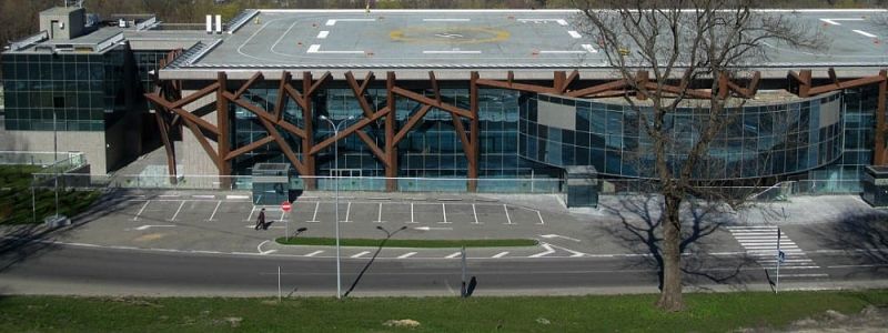 В Киеве на час продлили реверсивное движение по Парковой дороге