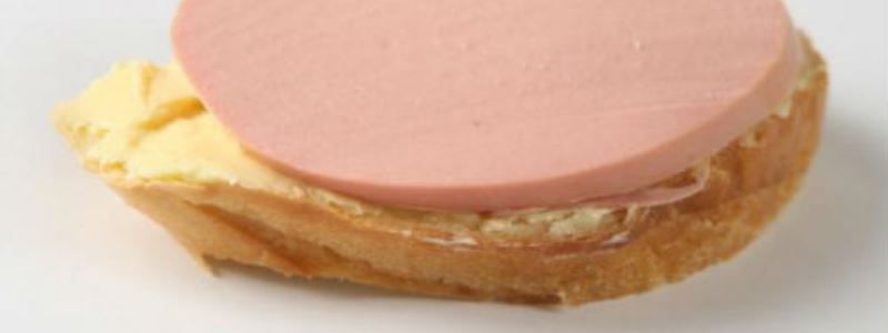 Почему бутерброды могут привести к раку и чем их можно заменить