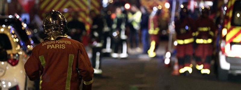 Падение поезда с 60-метрового моста в Канаде, смертельный пожар в Париже и поддержка Wi-Fi 6 в новом Samsung Galaxy: ТОП новостей дня