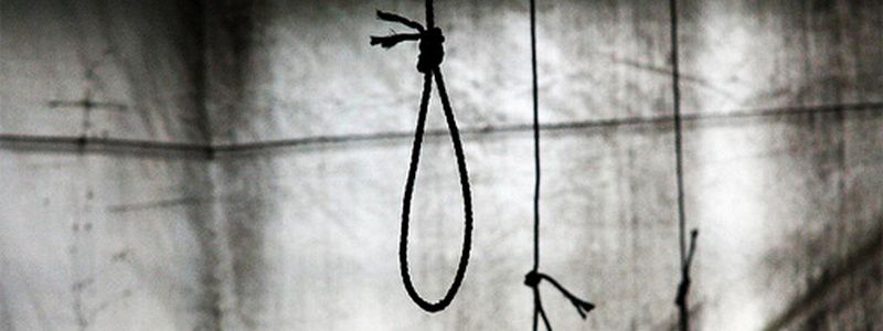 В Киеве мужчина пытался повеситься в отделении полиции