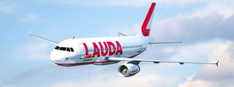 Лоукостер Laudamotion изменил правила перевозки: подробности и цены