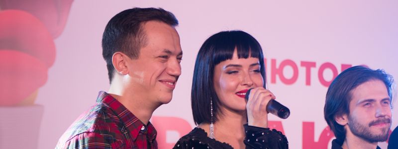 В Киеве презентовали фильм с Алексеем Дурневым в главной роли: чем удивит комедия "Продюсер"