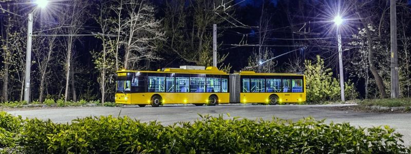 В Киеве из-за футбола наземный транспорт будет ездить дольше