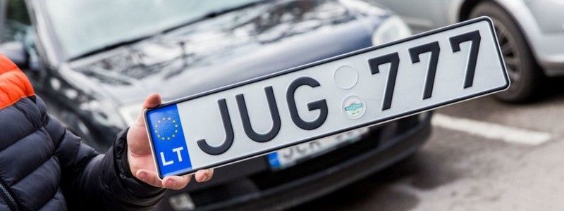 В Венесуэле начались столкновения из-за гумпомощи, ЕС продлит санкции против Януковича и отравление в элитном ресторане Испании: ТОП новостей дня