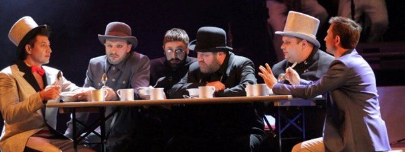 Самый скандальный спектакль сезона "Дракон" опять покажут в Киеве
