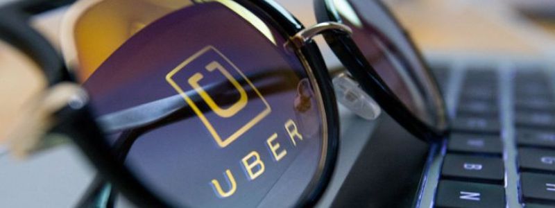 Барный стул и детский горшок: что жители Украины забывают в такси Uber
