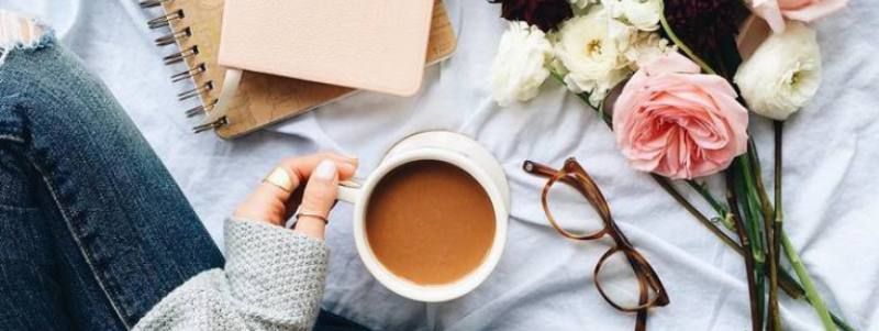 Лайфхак: как легко выбрать подарки для коллег на 8 марта