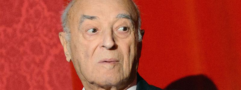 Митинг националистов в Киеве, стрельба в чешской клинике и смерть Владимира Этуша: ТОП новостей дня