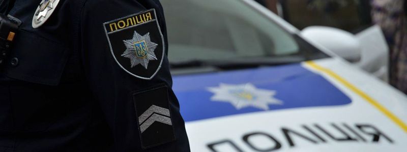 Взрыв под подъездом жилого дома в Киеве