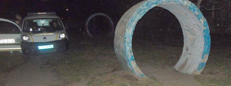 В Киеве мужчина нашел на улице сумку с младенцем