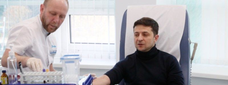 Зеленский показал результаты своих анализов с "опечаткой": что произошло